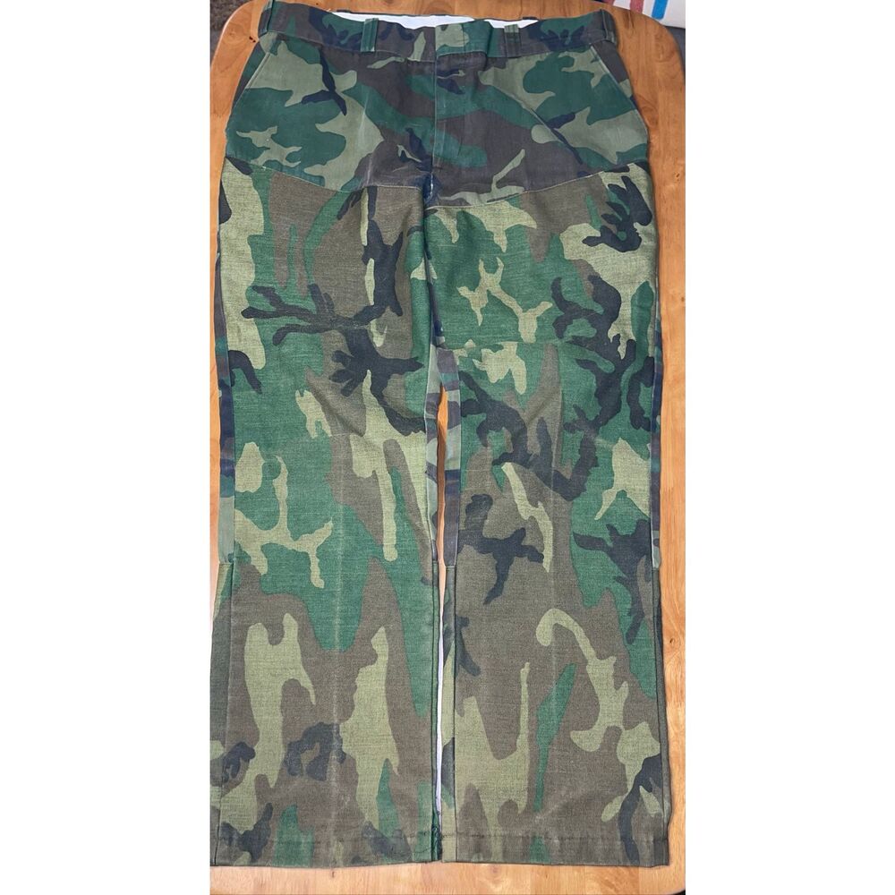 Vintage‎ Rattlers Brand Mens Camouflage Brush Guard Pants Size 36x31 USA Hunting